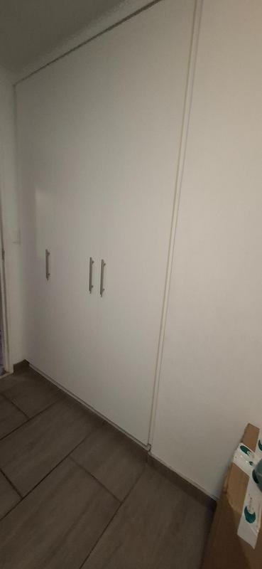 2 Bedroom Property for Sale in Goodwood Park Western Cape